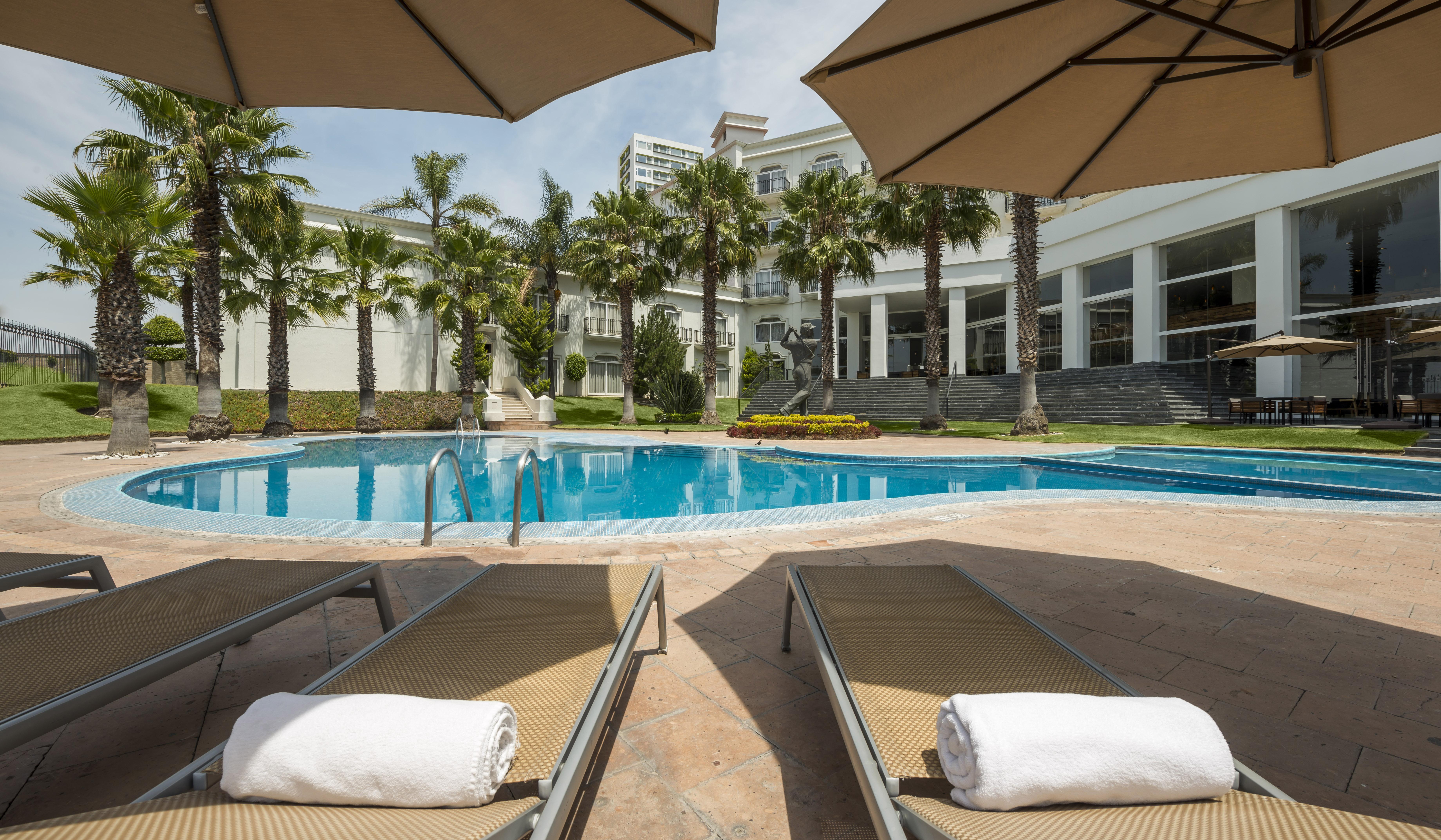 Hotel Camino Real Puebla Angelopolis Zewnętrze zdjęcie Pool at the hotel